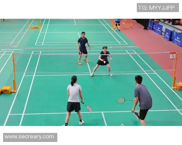 杭州羽毛球队的耐力训练与比赛表现探讨聚焦羽毛球运动的未来发展